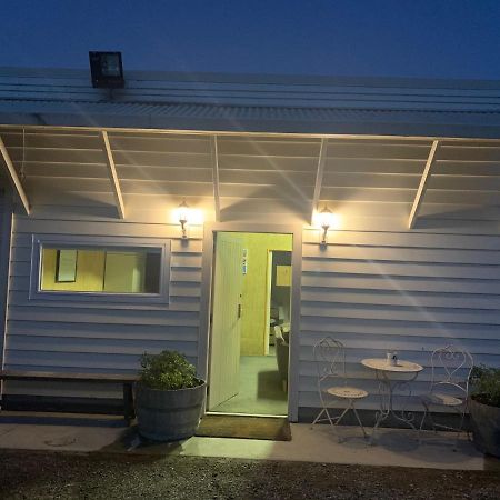Benrose Farm Cottages Wellington Exterior photo
